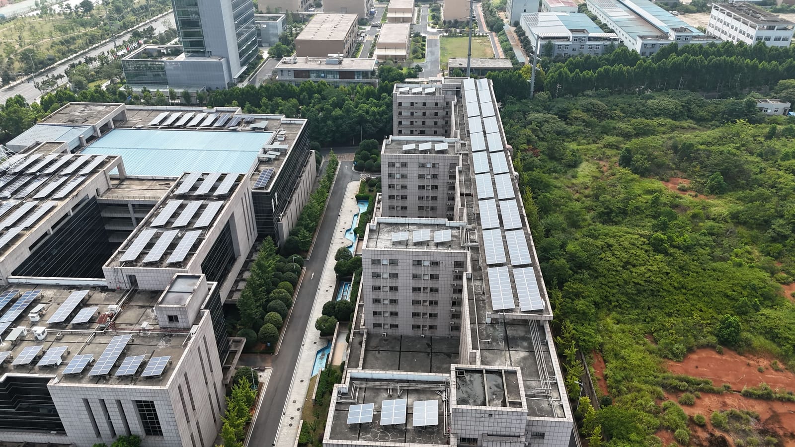 Office & Commercial Building Flat Roofs